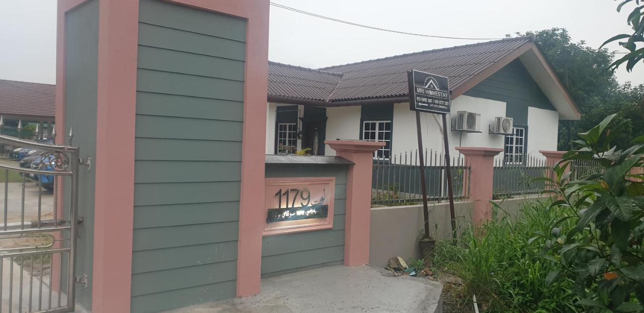 Mri Residence - Homestay In Sg Buloh With Swimming Pool - No Pork&Alcohol Allowed Bandar Puncak Alam Exteriér fotografie
