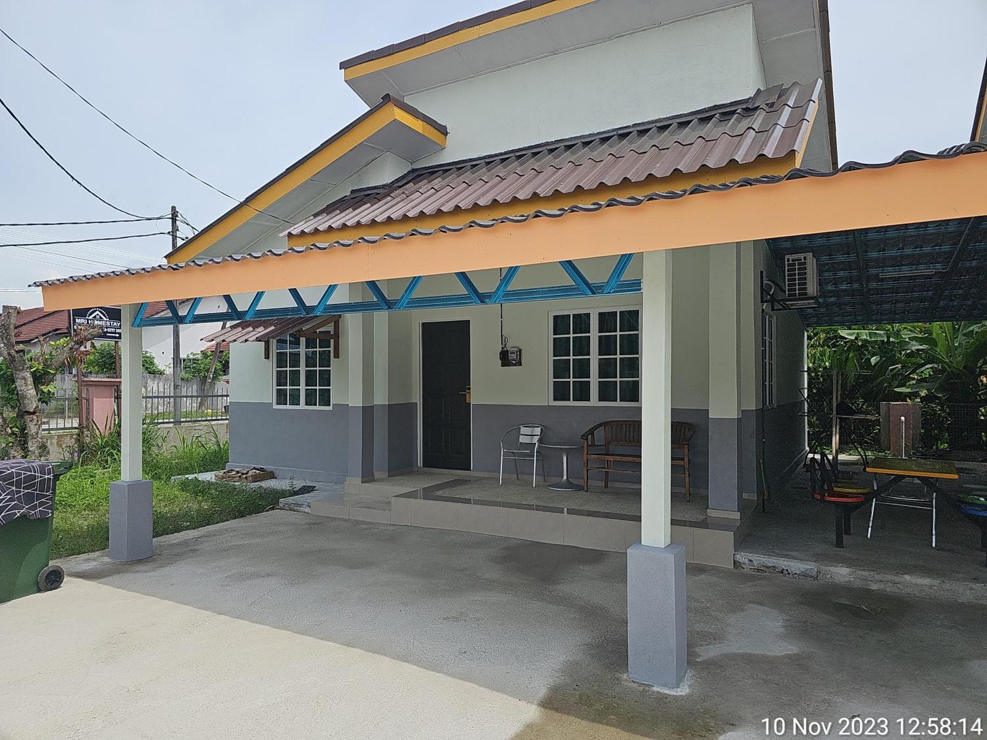Mri Residence - Homestay In Sg Buloh With Swimming Pool - No Pork&Alcohol Allowed Bandar Puncak Alam Exteriér fotografie